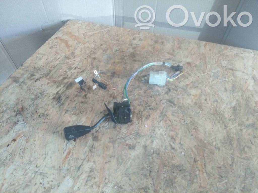BMW 5 E34 Wiper turn signal indicator stalk/switch 