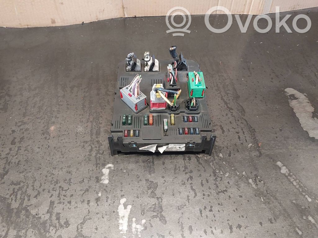 Citroen C3 Fuse module 