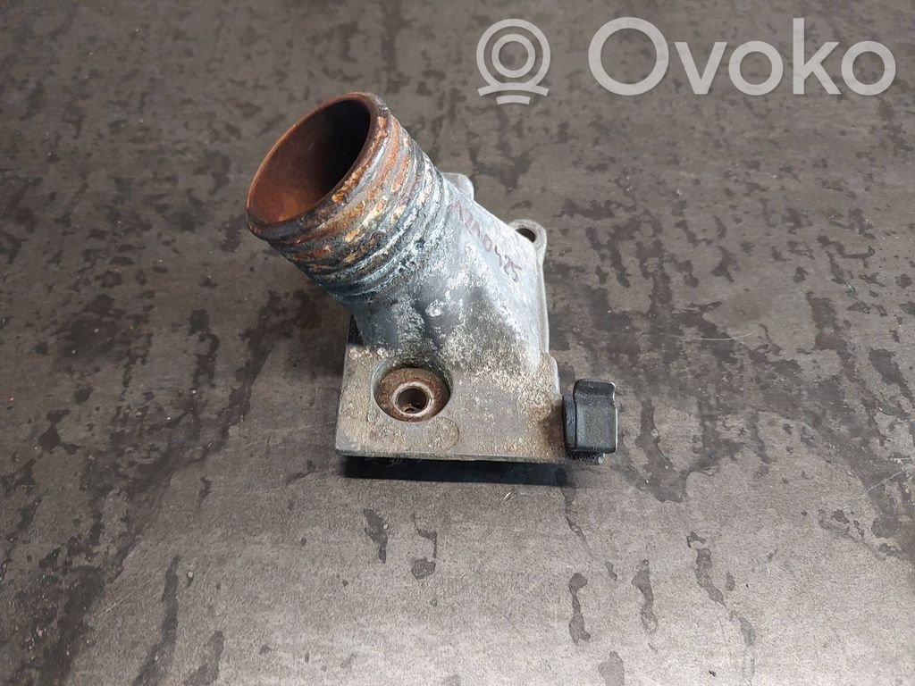 BMW 3 E36 Engine coolant pipe/hose 