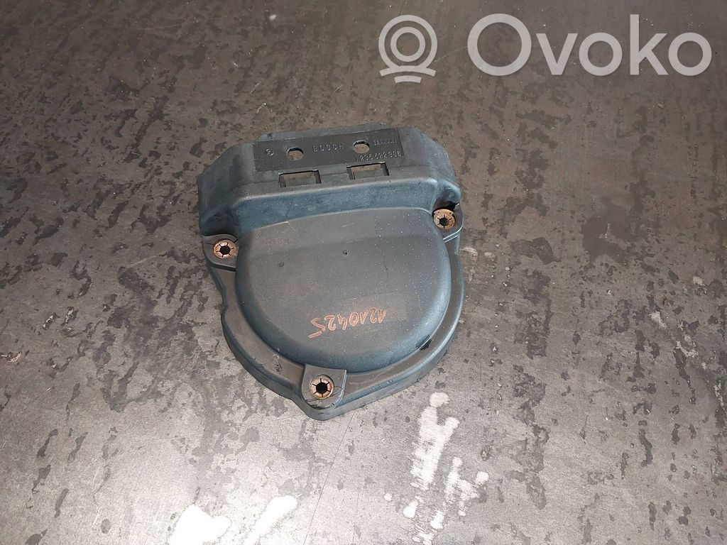 BMW 3 E36 Spark distributor cap 