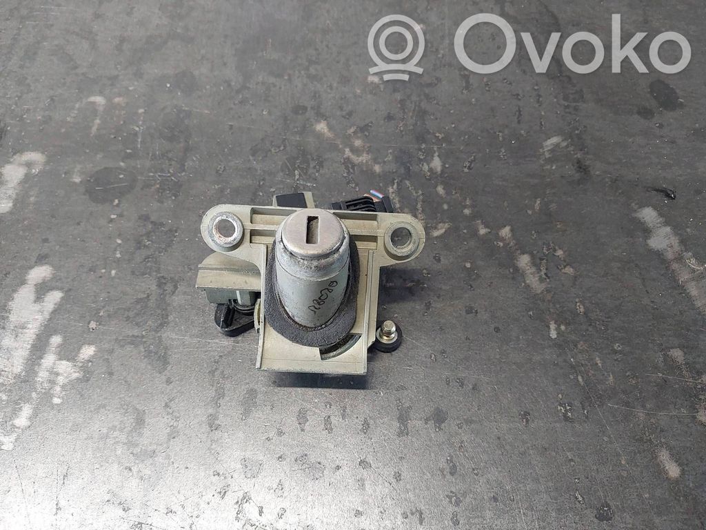 Audi A4 S4 B5 8D Loading door lock 