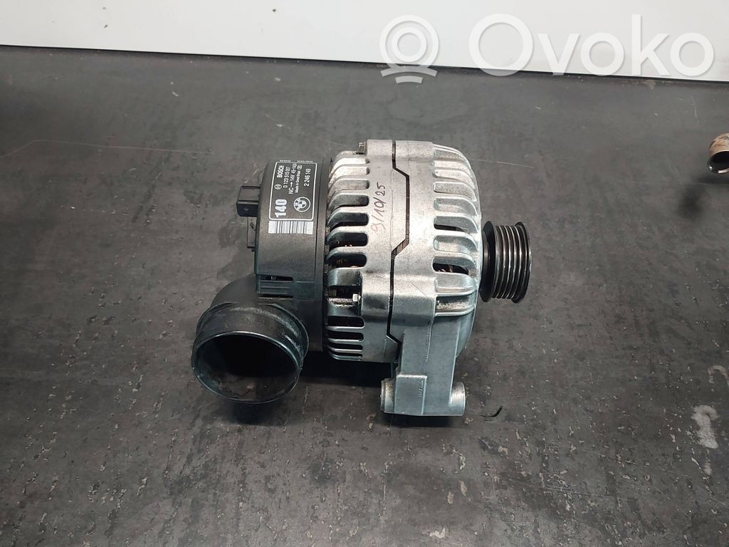 BMW 5 E39 Ģenerators 