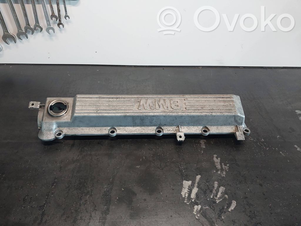 BMW 5 E39 Venttiilikoppa 