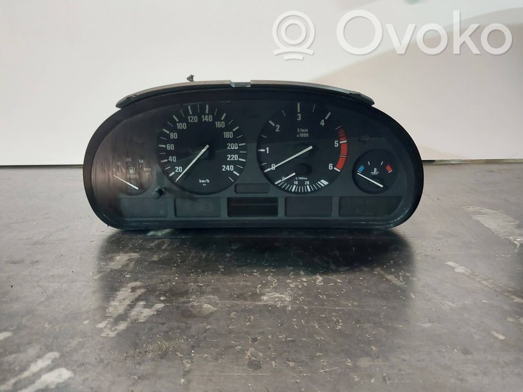 BMW 5 E39 Speedometer (instrument cluster) 