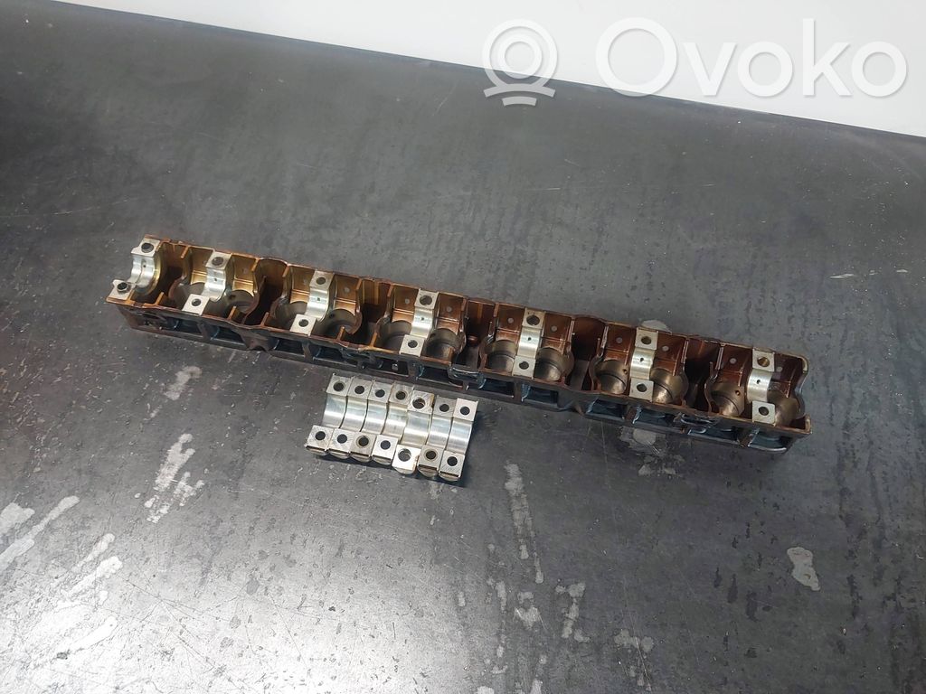 BMW 5 E39 Other engine bay part 