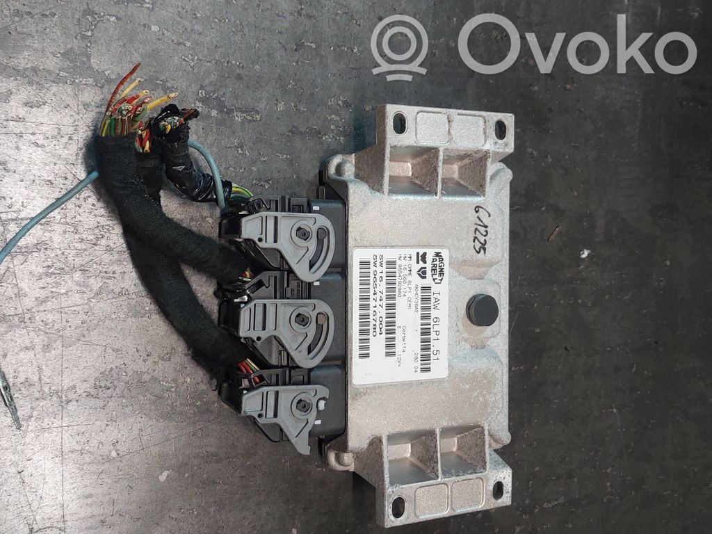Peugeot 307 CC Engine control unit/module 