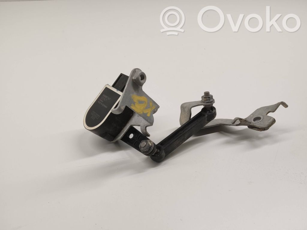 Volvo XC40 Rear air suspension level height sensor 