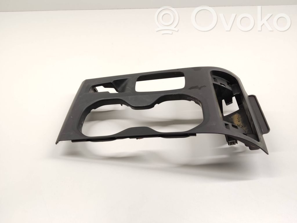 Volvo XC40 Sonstiges Einzelteil Mittelkonsole 