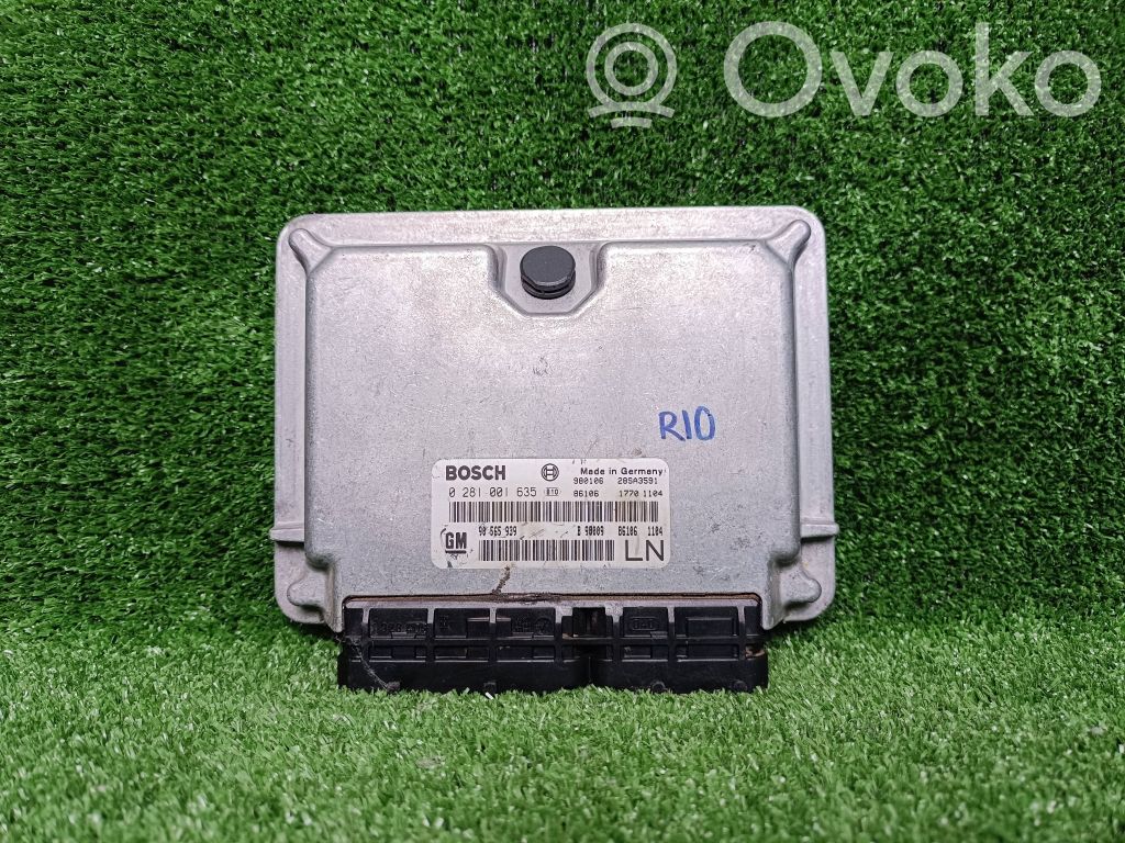 Opel Vectra B Engine control unit/module 