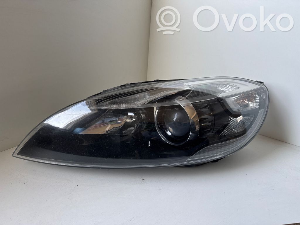 Volvo XC40 Scheinwerfer 