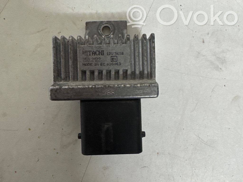 Opel Vivaro Przekaźnik / Modul układu ogrzewania wstępnego 