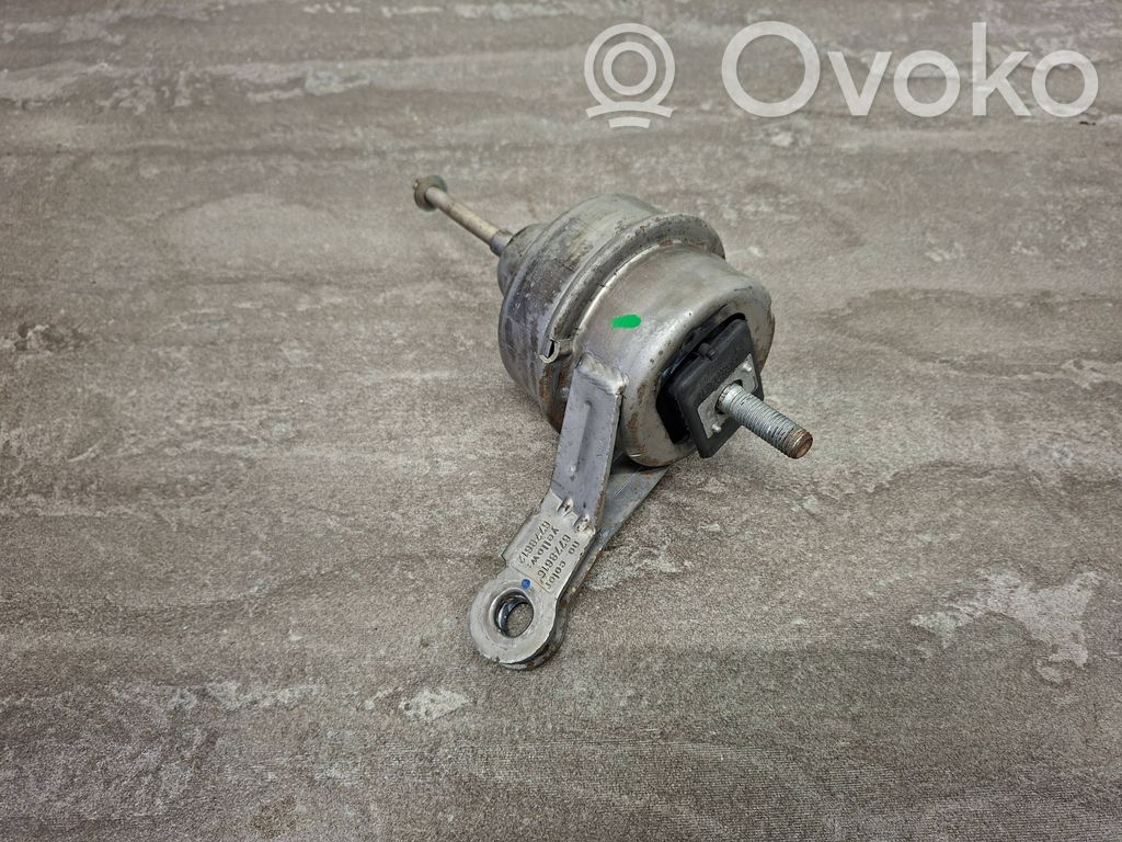 Mini One - Cooper Cabrio R52 Engine mount bracket 