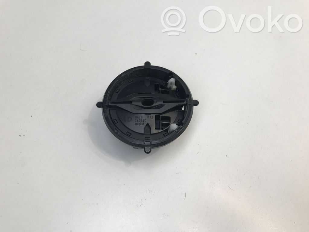 Mercedes-Benz B W247 Element lusterka bocznego drzwi przednich 