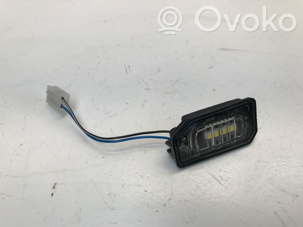 Mercedes-Benz B W247 Element lusterka bocznego drzwi przednich 