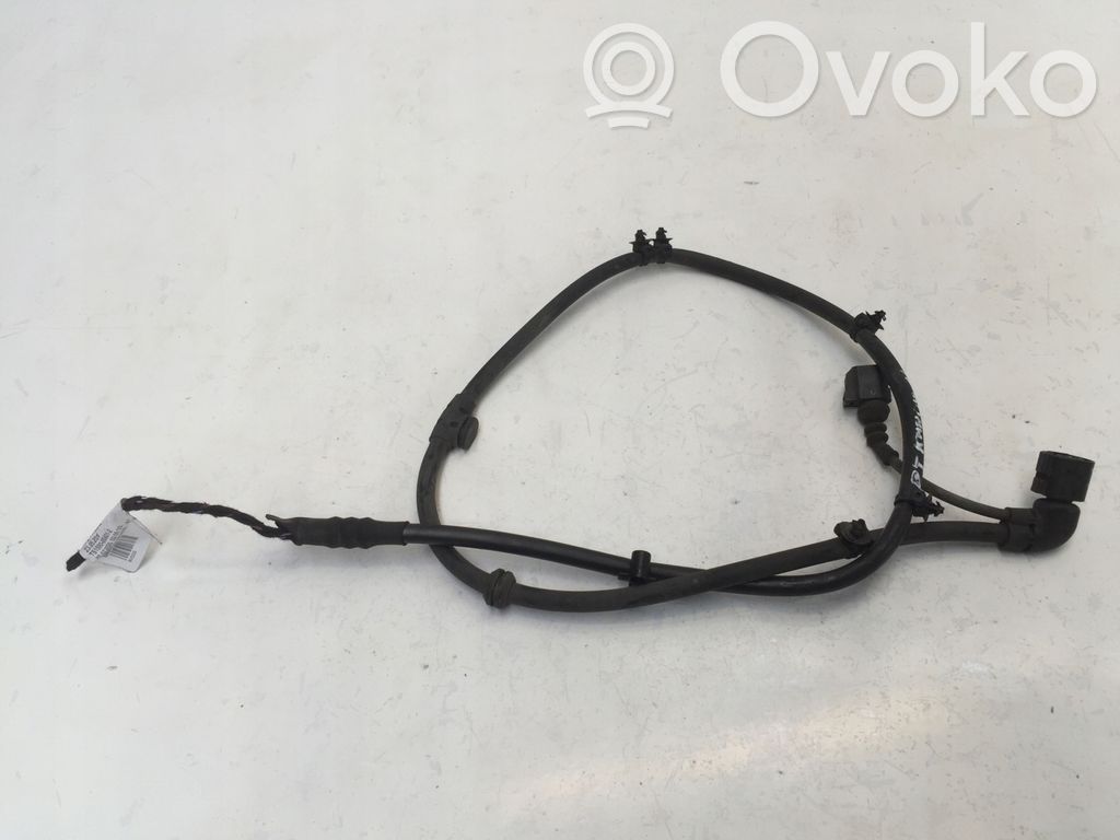 Czujnik ABS hamulca tylnego   8V0927902G