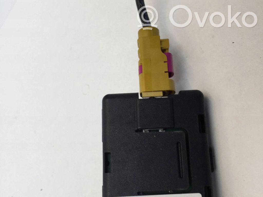 Mercedes-Benz B W247 Antena (GPS antena) 