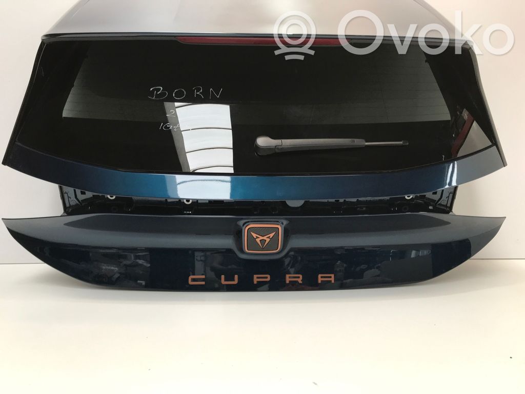 Cupra Born Takaluukun/tavaratilan kansi 