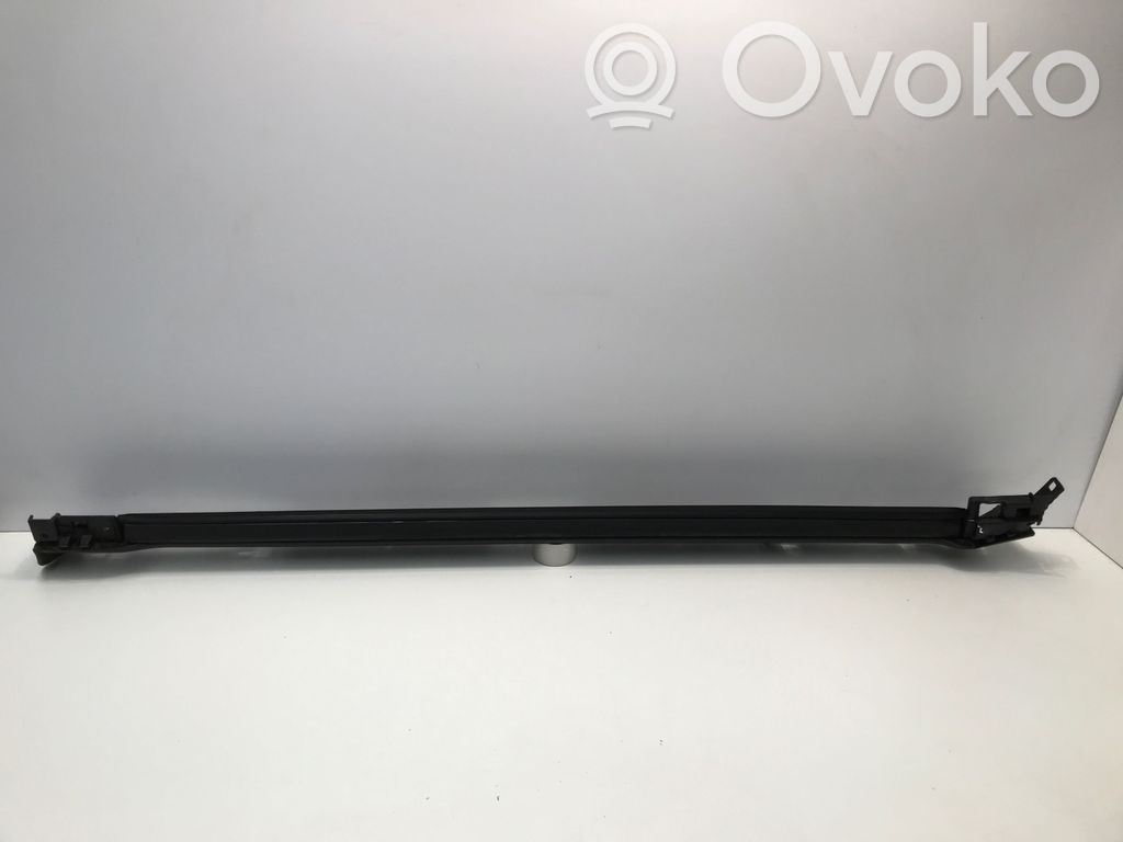 Mazda MX-30 Kojų erdvės šonine apdaila 