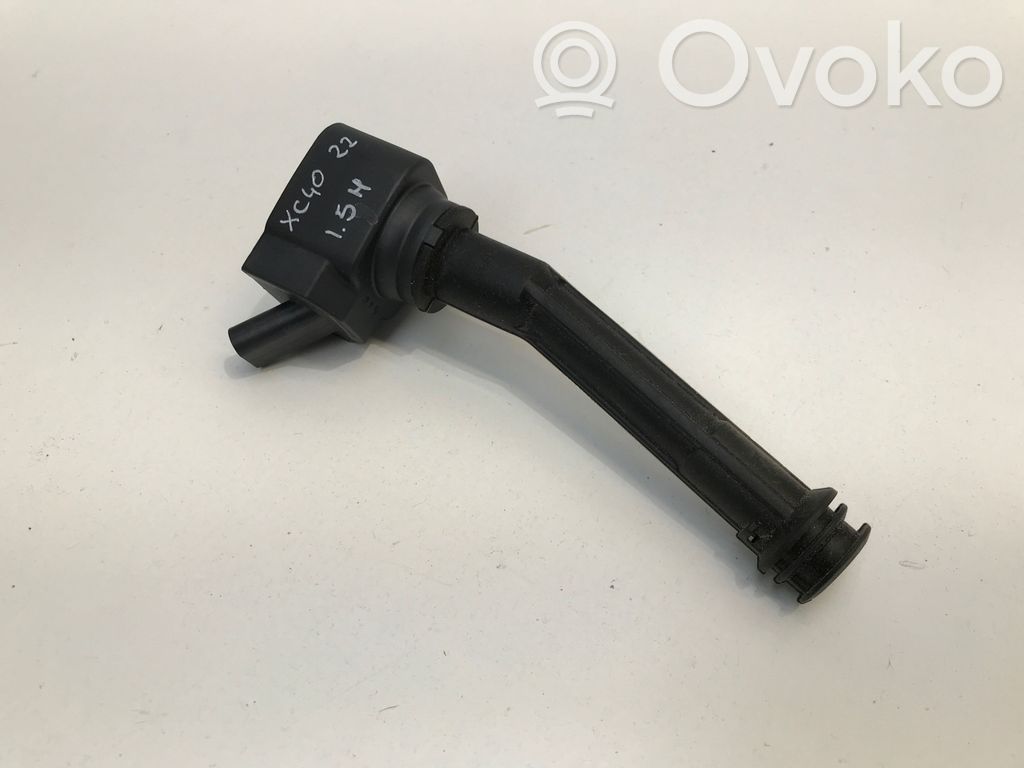 Volvo XC40 Cewka zapłonowa wysokiego napięcia 