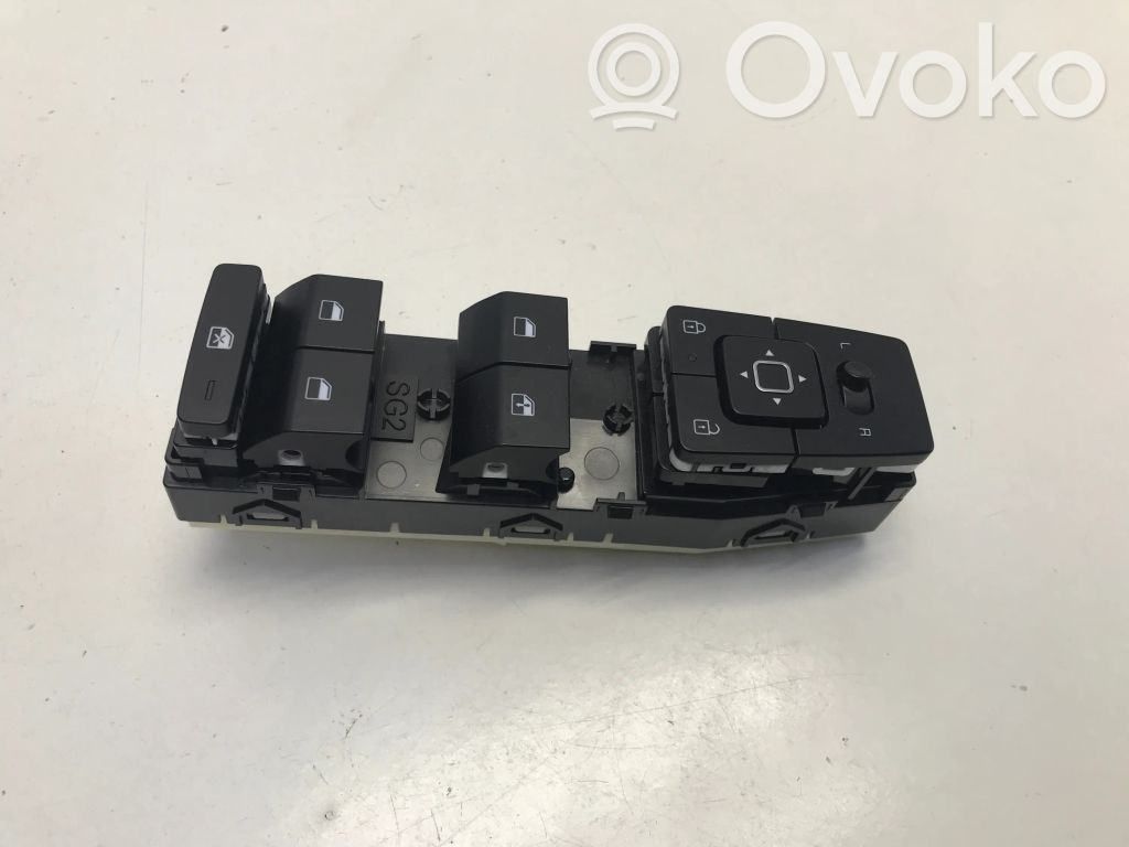 KIA Niro Electric window control switch 