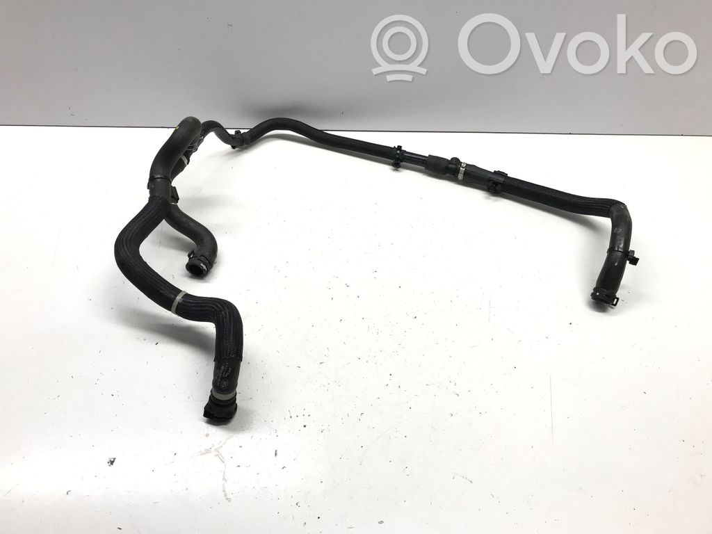 Jaguar I-Pace Engine coolant pipe/hose 