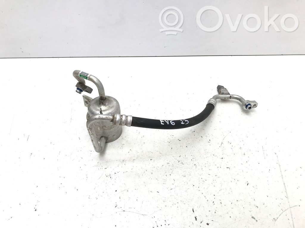 KIA EV6 Air conditioning (A/C) pipe/hose 