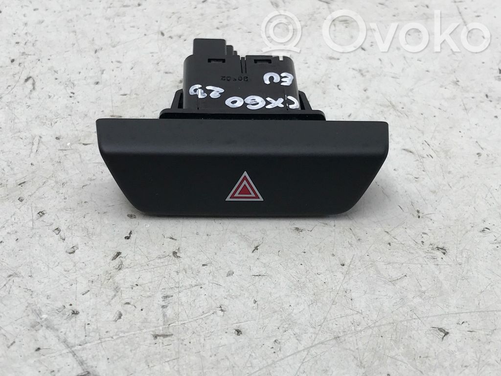 Mazda CX-60 Hazard light switch 
