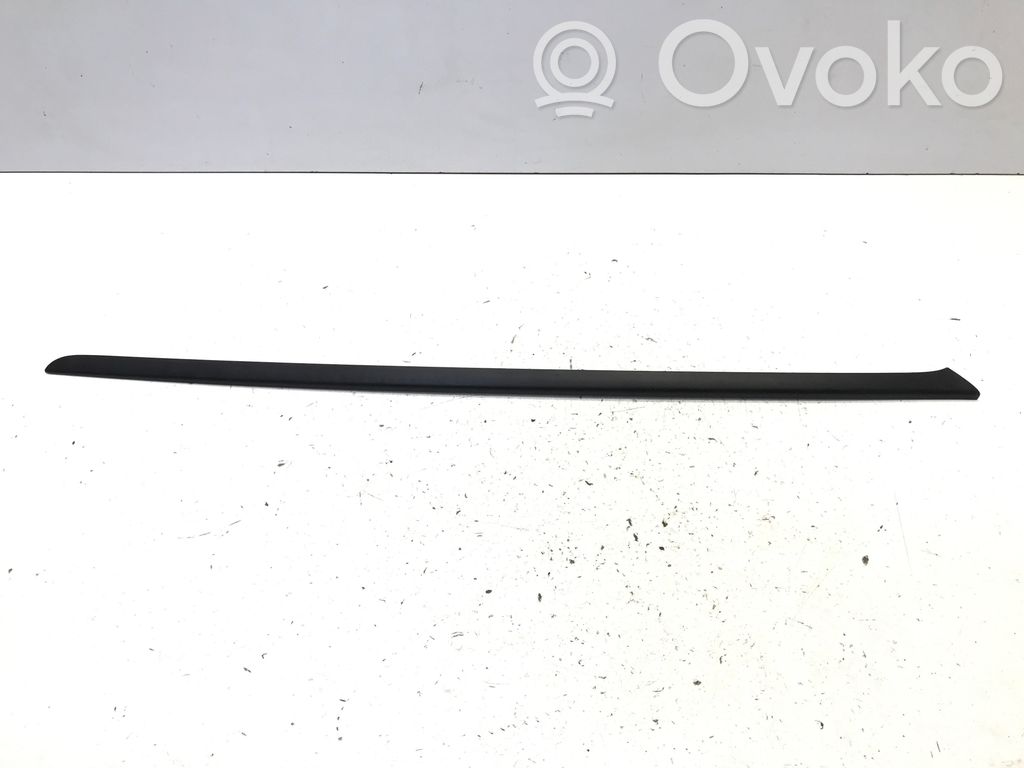 Audi Q4 e-tron Windshield trim 
