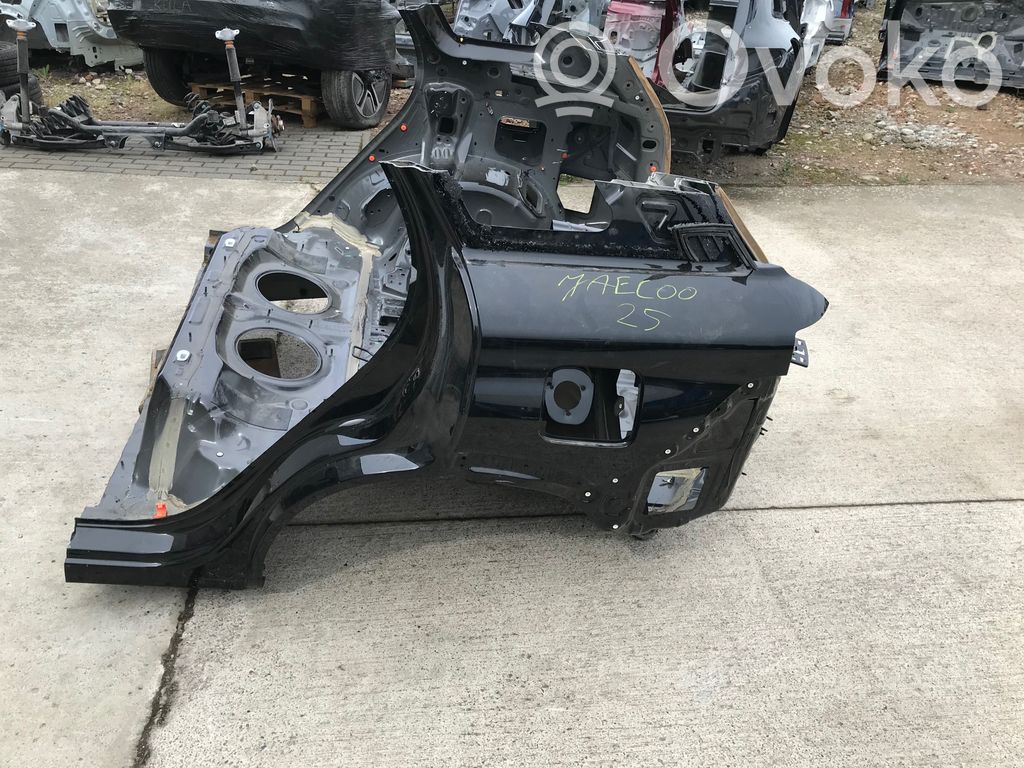 Rear quarter panel