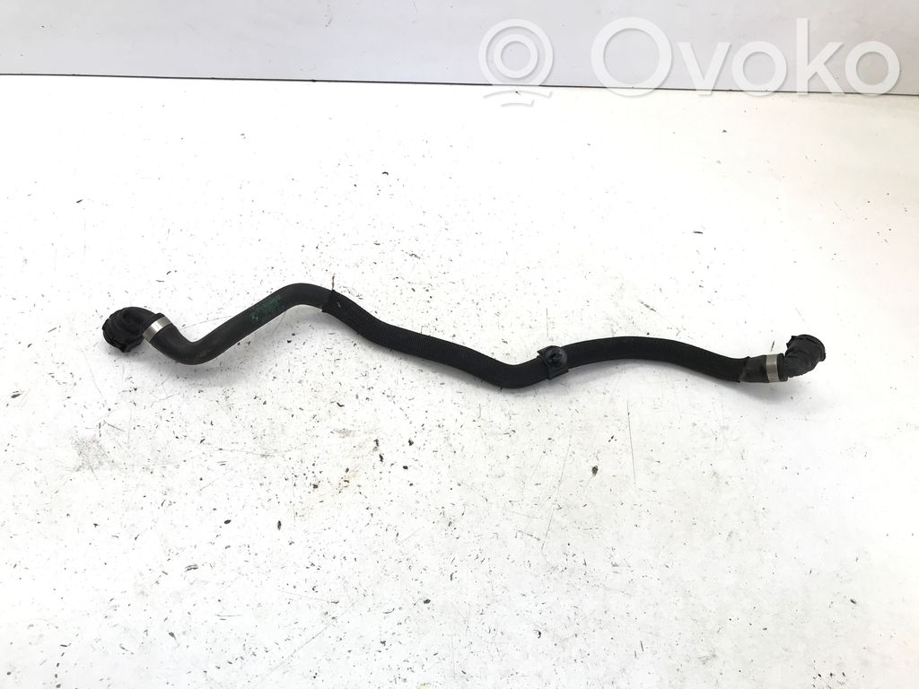 BMW 3 G20 G21 Conductă/furtun lichid de răcire motor 