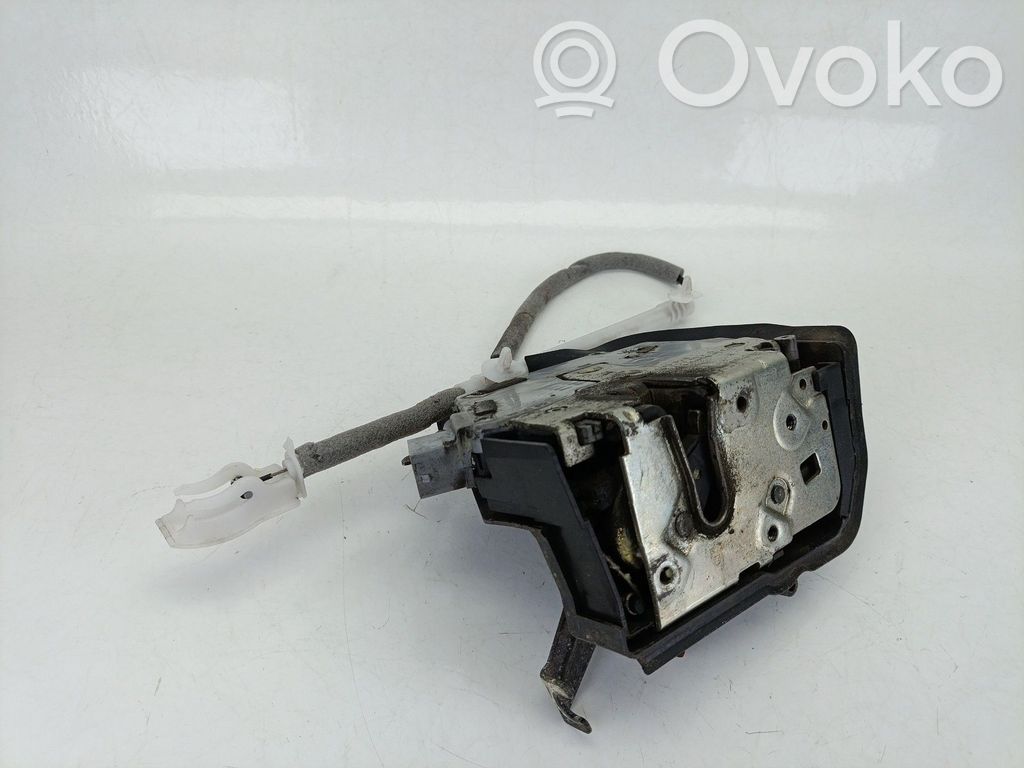 BMW 3 E46 Front door lock 