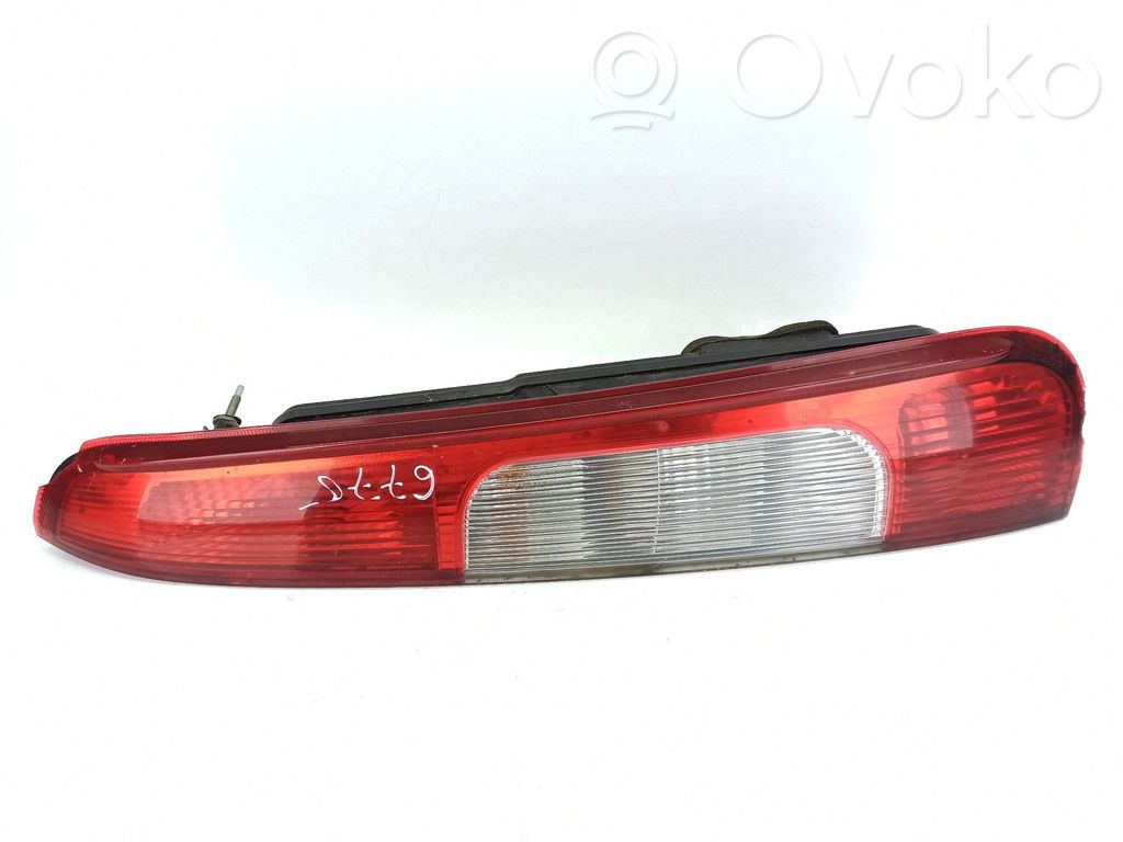 Luz trasera/de freno   3M5113A602AA