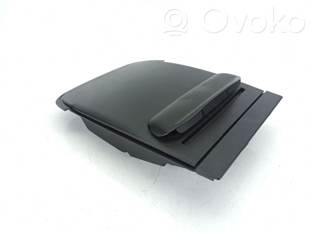 Peugeot Bipper Glove box 