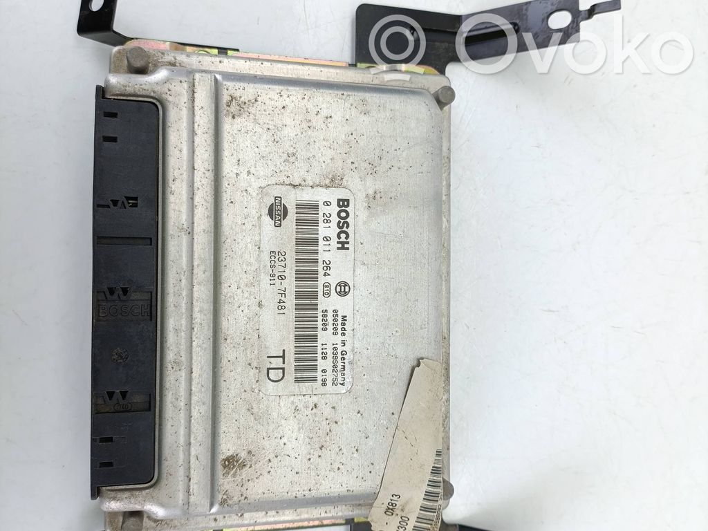 Nissan Terrano Engine control unit/module 