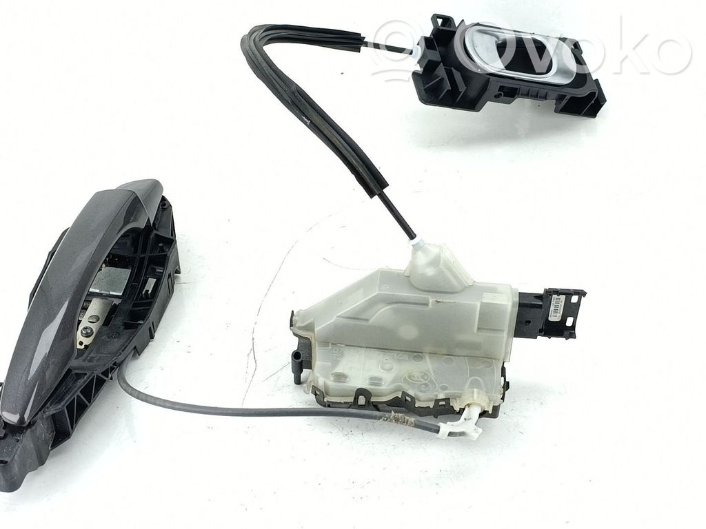Front door lock   9826677980