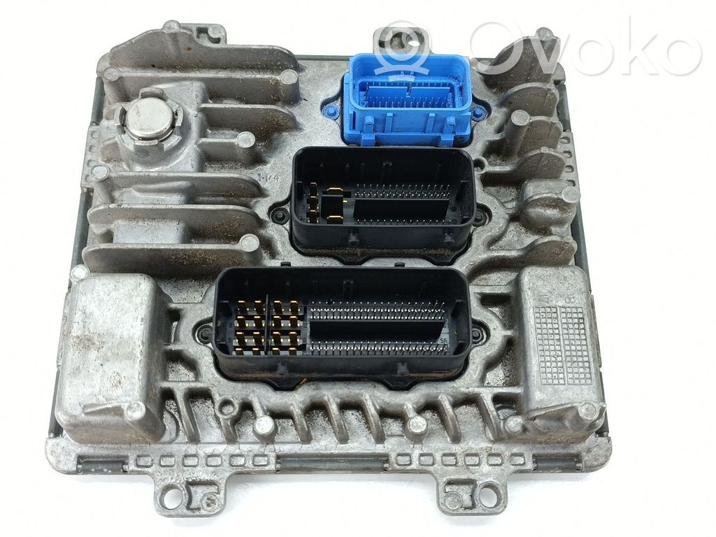 Opel Corsa E Engine control unit/module 