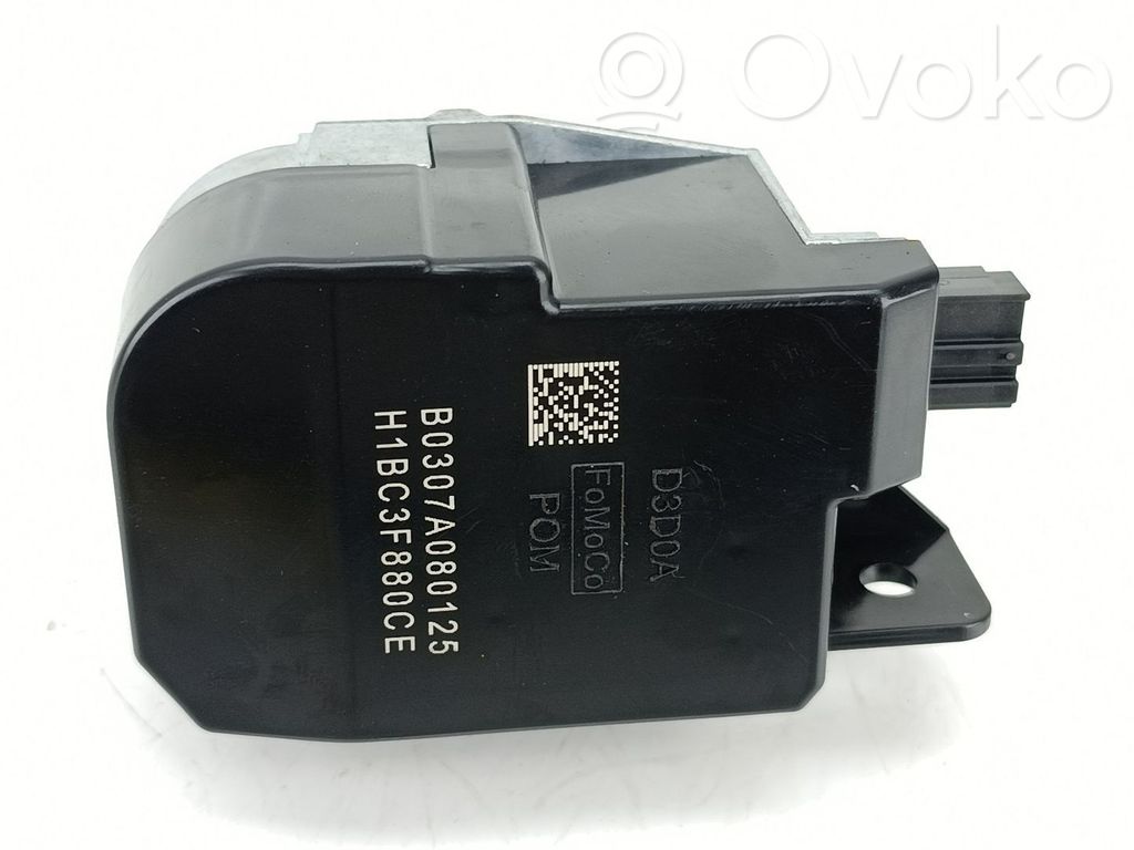Užvedimo spynelė   H1BC3F880CE