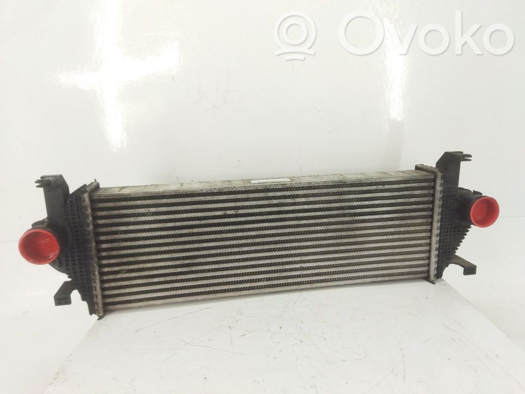 Jeep Grand Cherokee Interkūlerio radiatorius 