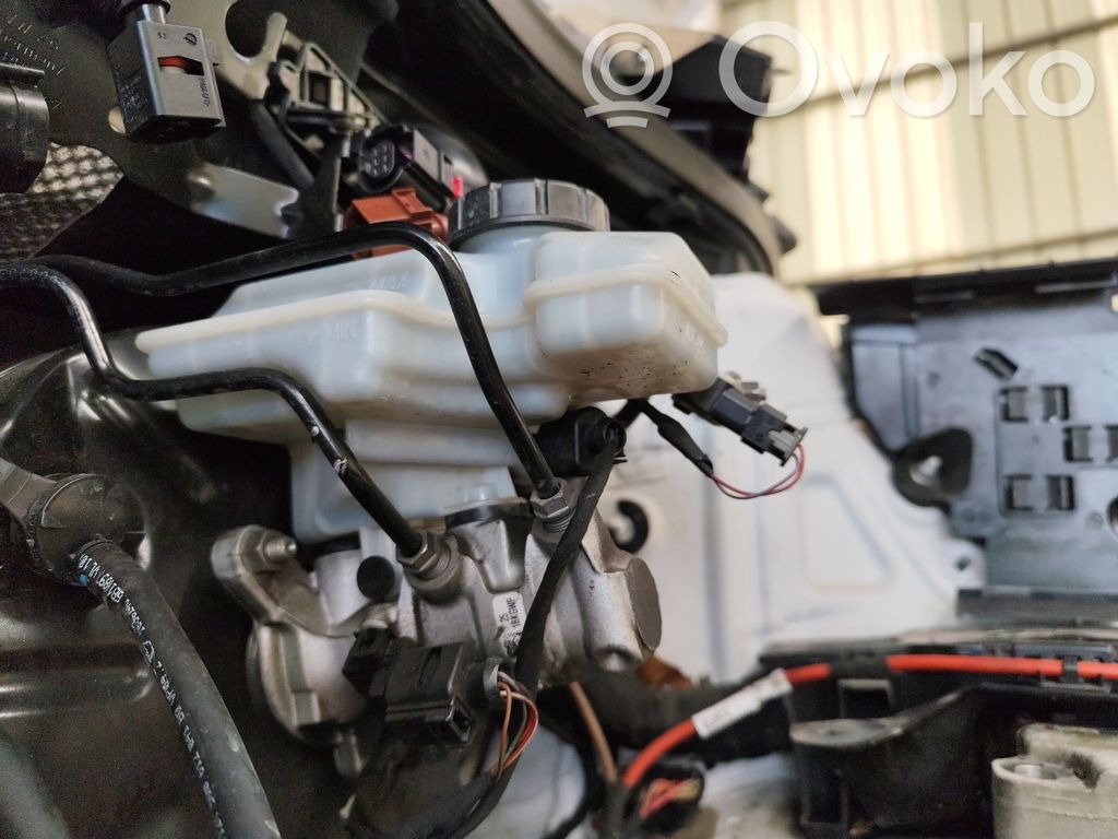 Seat Leon (5F) Jarrutehostin 
