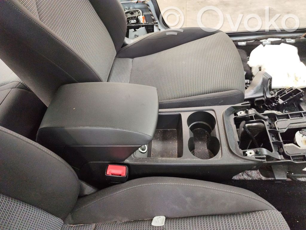 Armrest   5F0863243VS9