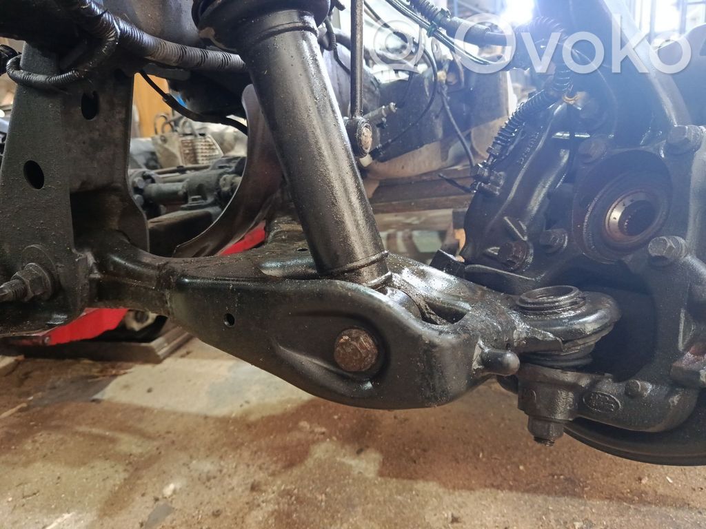 Land Rover Range Rover Sport L320 Braccio di controllo sospensione anteriore 