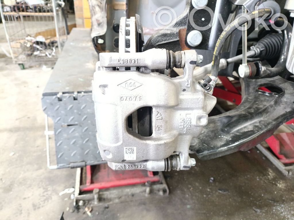Etujarrusatula   410005595R