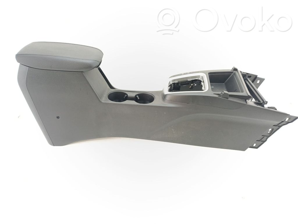 KIA Xceed Center console 