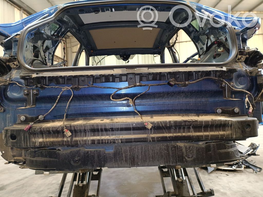 Seat Leon IV Front bumper mounting bracket 