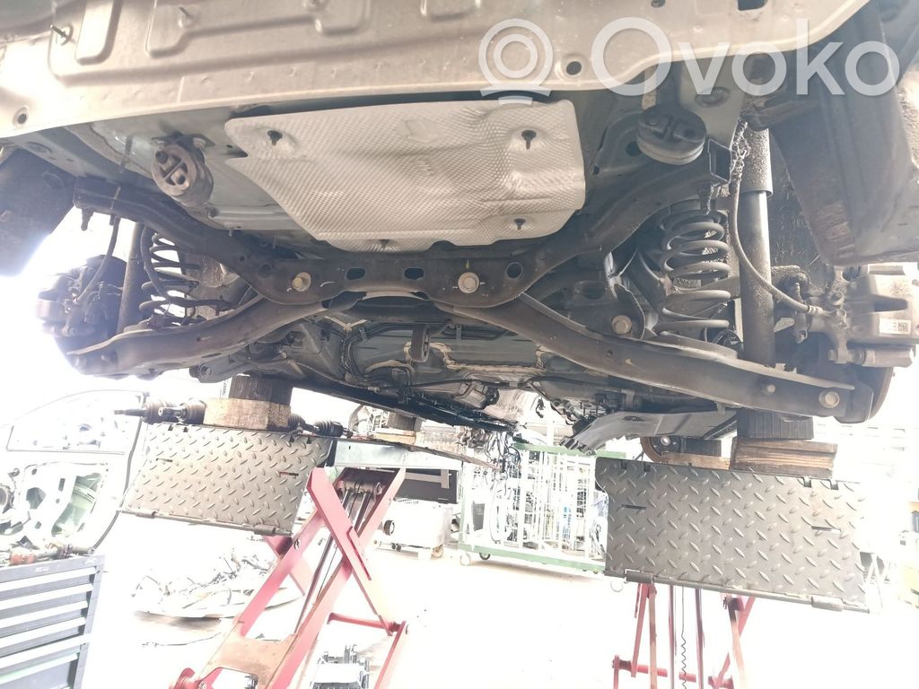 KIA Ceed Eje trasero con reductor 