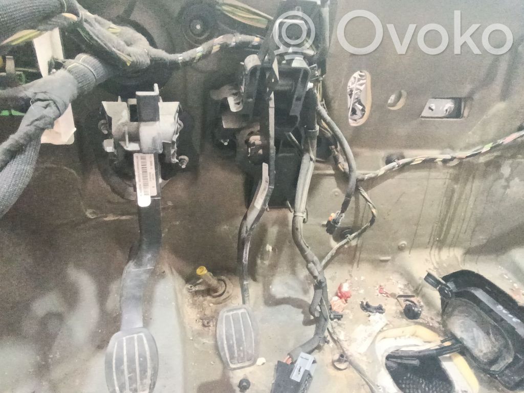 Peugeot Traveller Stabdžių pedalas 