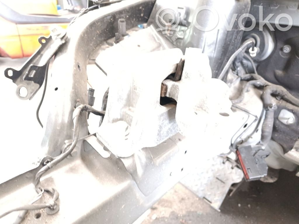 Ford Focus Engine mount bracket 