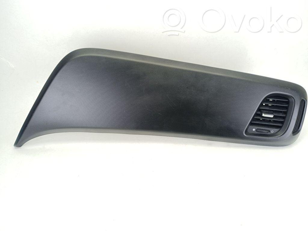 Iveco Daily 6th gen Bottom trim 