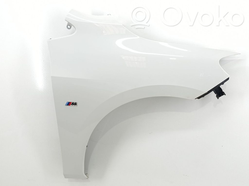 BMW 2 F46 Sparnas 