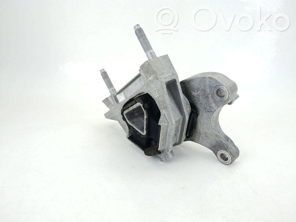 Engine mount bracket   9826551380